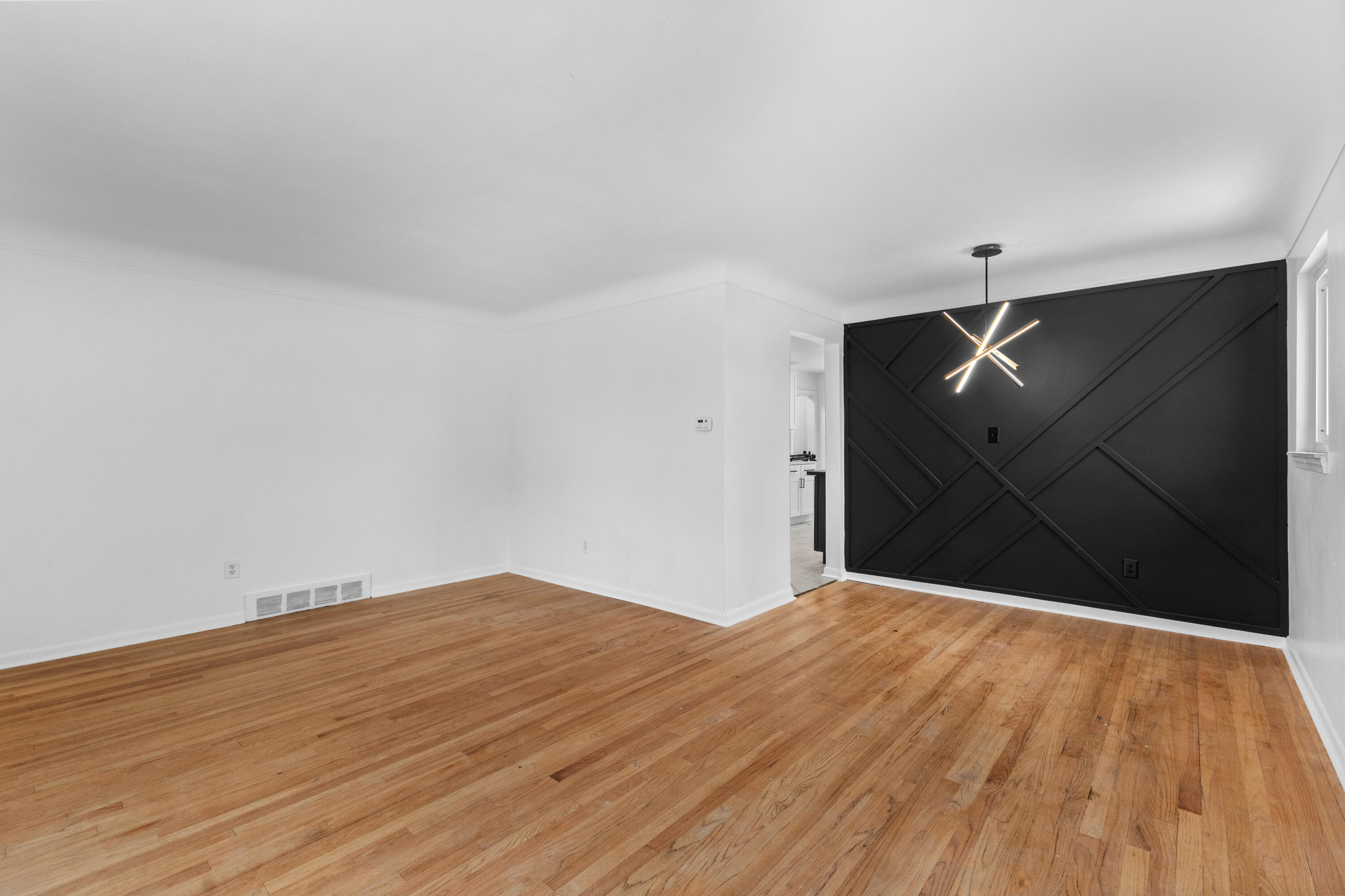 21310 Gardner Street