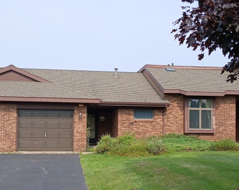 Photo of 150 Harbor Drive, Ludington, MI 49431 (MLS # 26042311)