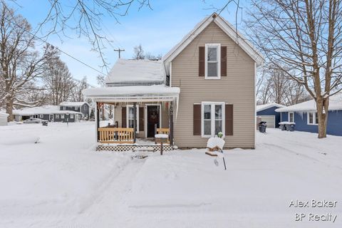Photo of 303 W Franklin Street, Otsego, MI 49078 (MLS # 26004352)