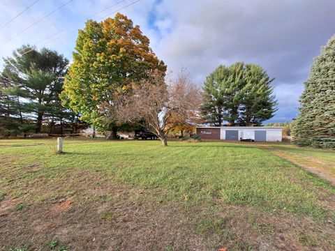 Photo of 1384 W Chauvez Rd, Scottville, MI 49454 (MLS # 25056068)