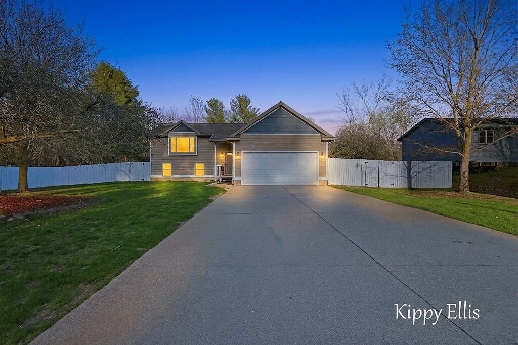 Photo of 566 S Dangl Road, Muskegon, MI 49442 (MLS # 26017293)