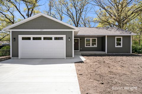 1357 Marquette Avenue, Muskegon, MI 49442 - MLS#: 25008252
