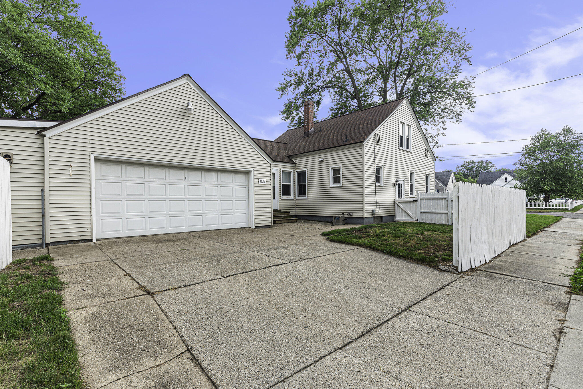 Photo 16 of 20 of 3126 Jefferson Avenue SE house