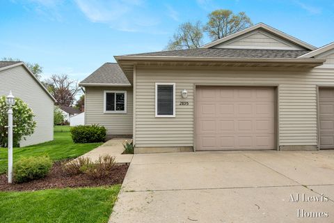 Photo of 2895 Harmony Court SW, Wyoming, MI 49519 (MLS # 26018835)