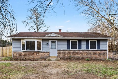 4537 W AB Avenue Plainwell MI 49080