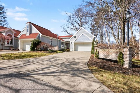 Photo of 16840 Landing Drive, Spring Lake, MI 49456 (MLS # 26015616)