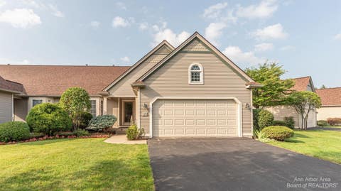 Photo for 121 Willow Court