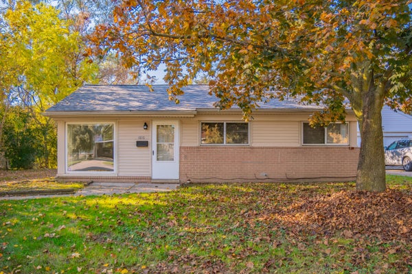 1810 CAROL ANN AVE, YPSILANTI, MI 48198 - Image b702cebb185a08d6df8ccfdde84688bf/1803937304