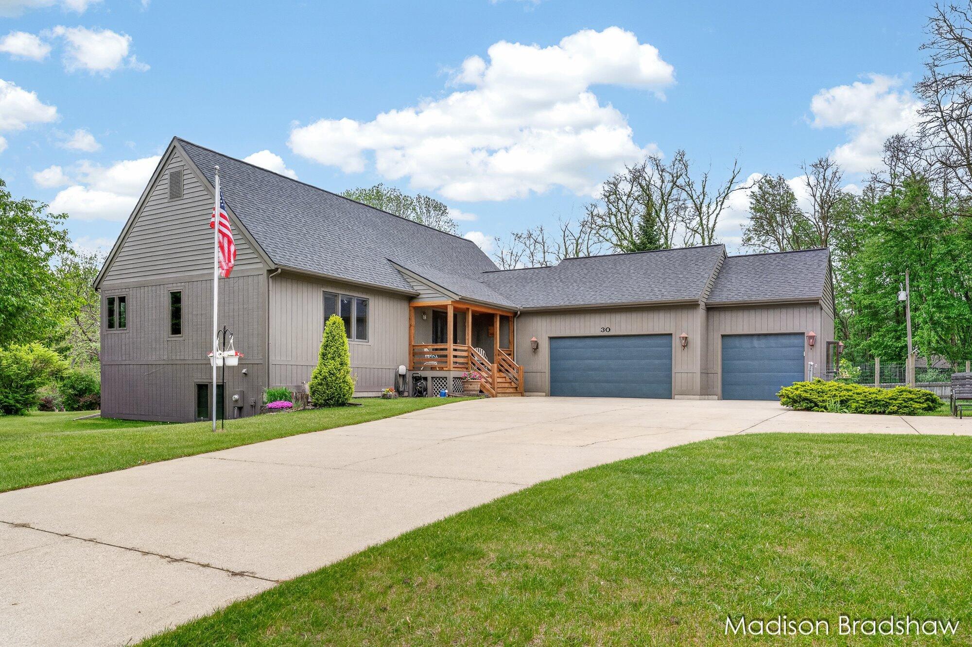 30 Whistling Pines Lane NW