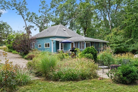 Photo for 46351 Grand Beach Road