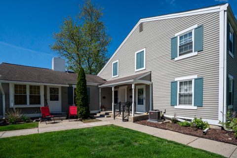 41749 Onaway Drive, Northville, MI 48167 - MLS#: 25020716