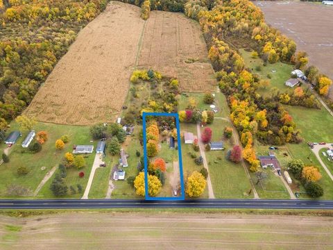 Photo of 66301 County Road 681, Hartford, MI 49057 (MLS # 25059978)