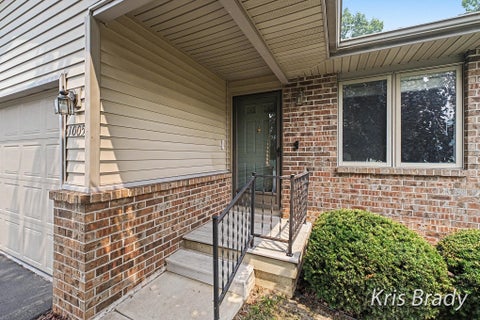 Photo for 1005 Ironwood Circle NW