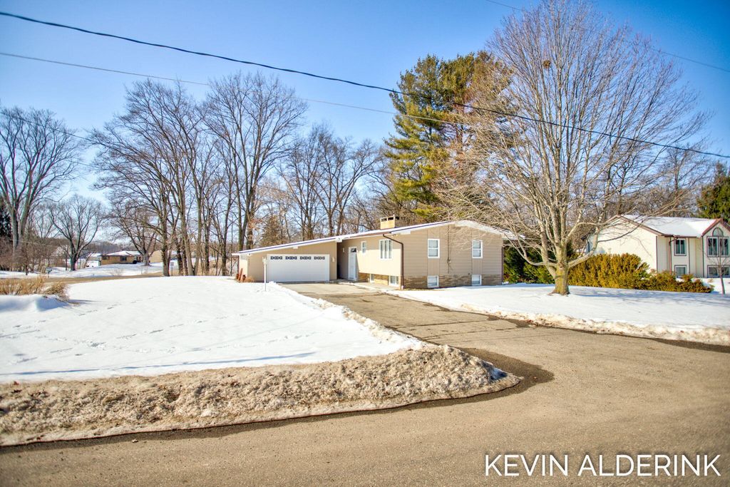 Photo of 4525 135th Avenue, Hamilton, MI 49419 (MLS # 26005720)