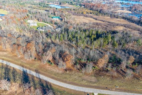 11482 Killarney Drive Stanwood MI 49346