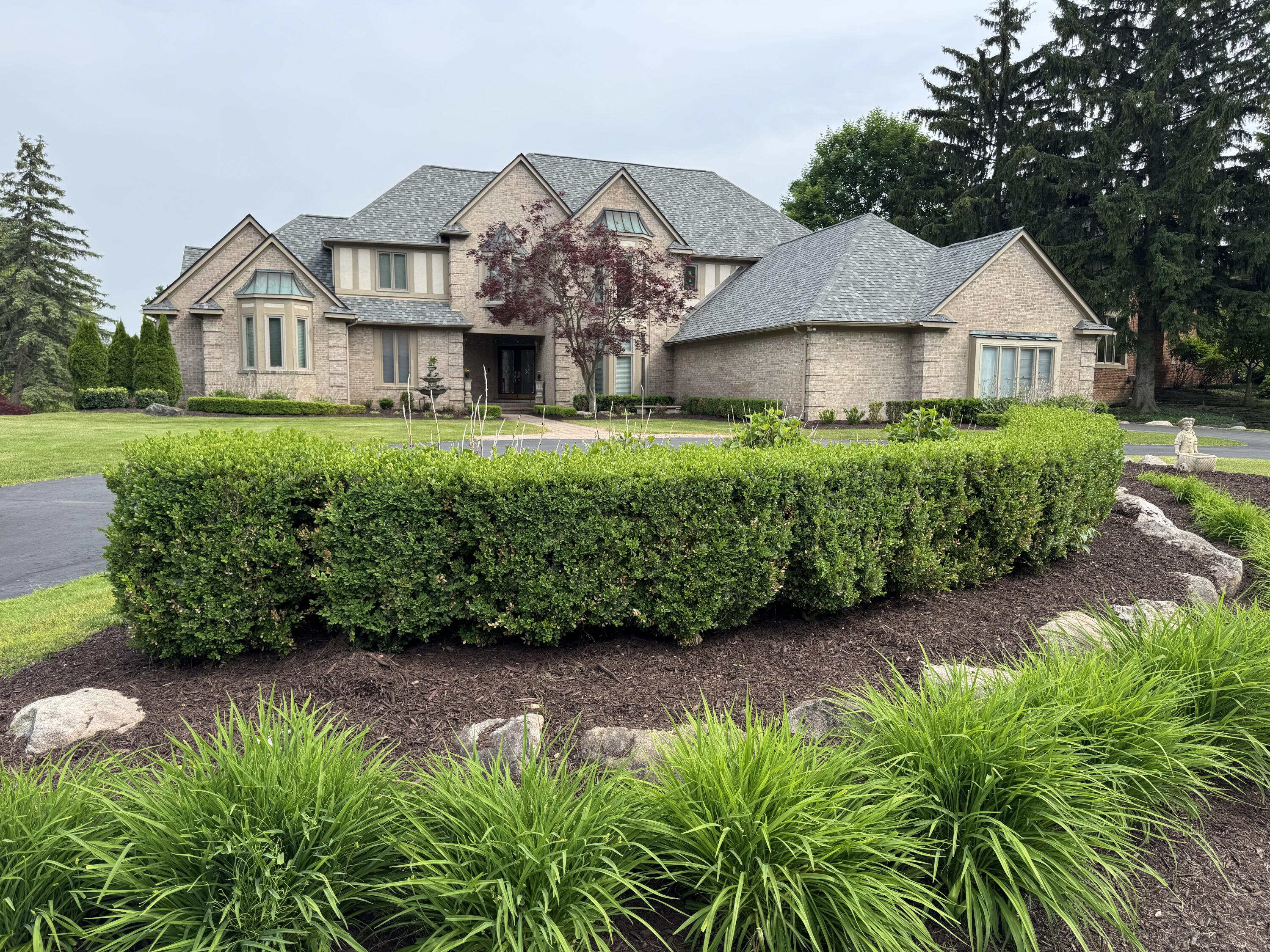 1265 Water Cliff Drive