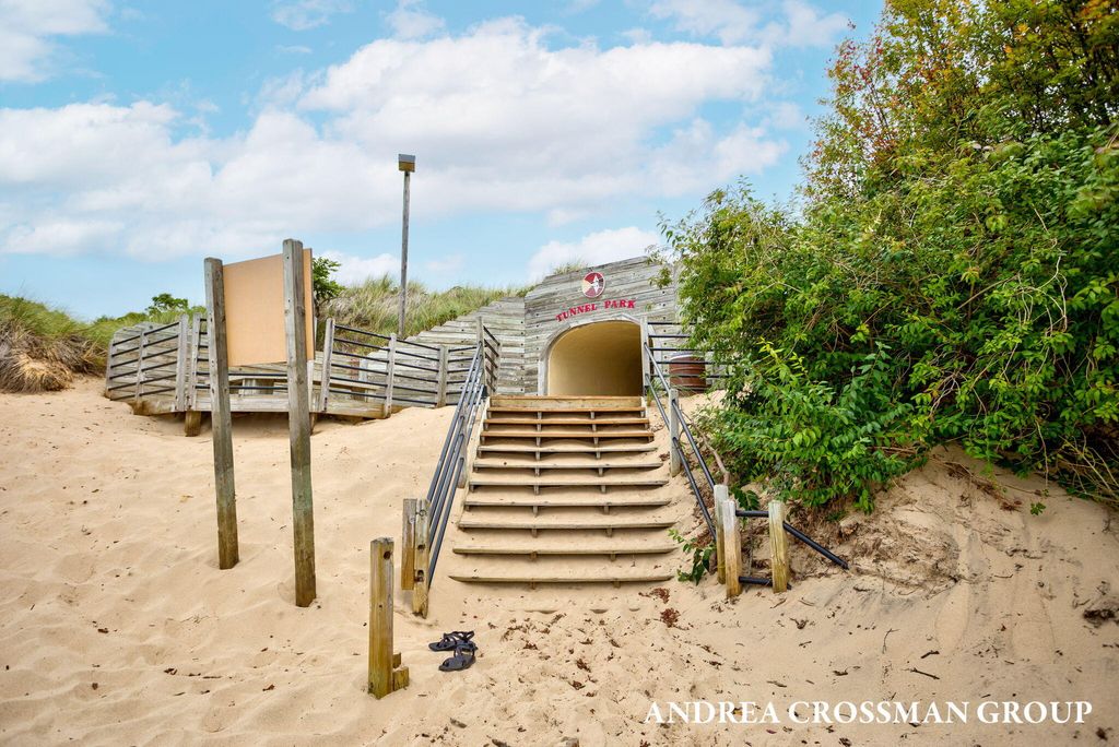 Photo of 2286 Perry Street, Holland, MI 49424 (MLS # 26015001)