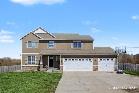 Photo of 4125 Kroes Street NE, Rockford, MI 49341 (MLS # 26017282)