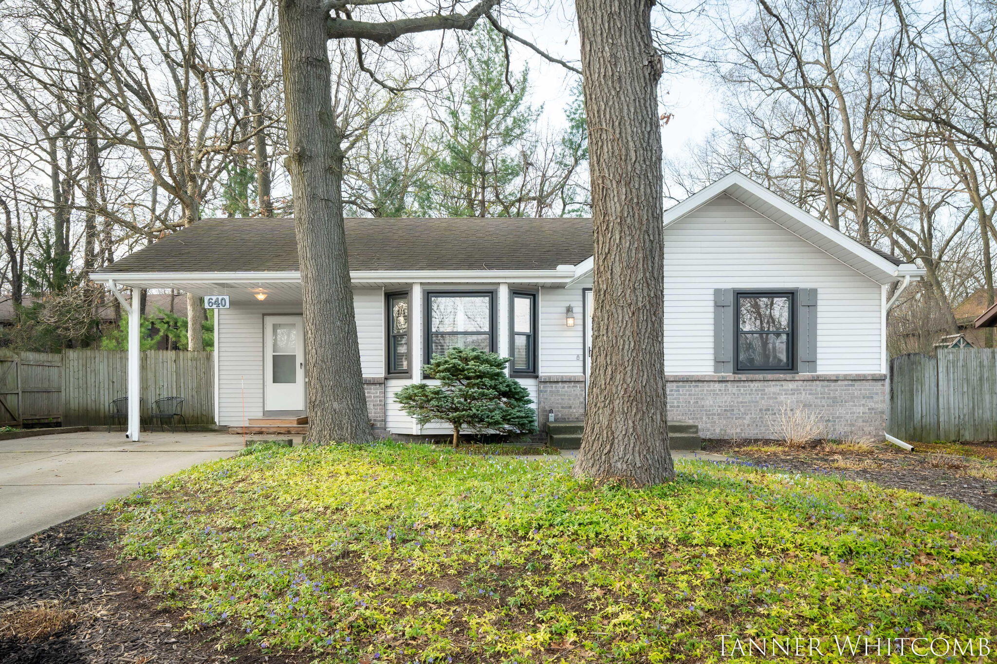 640 Ariebill Street SW