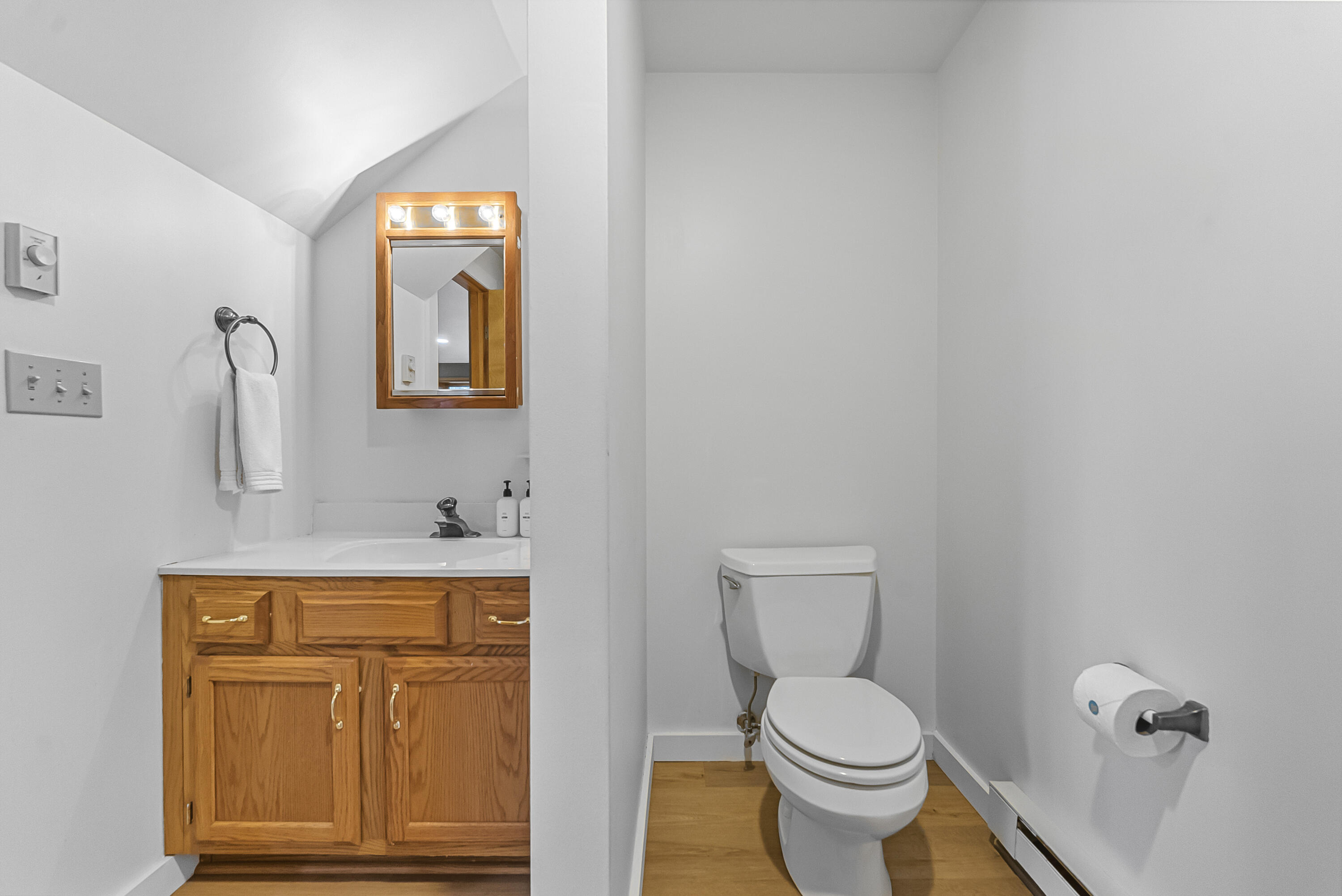 Traverse City, Michigan, 49696, United States, 4 Bedrooms Bedrooms, ,4 BathroomsBathrooms,Residential,Active,2043437