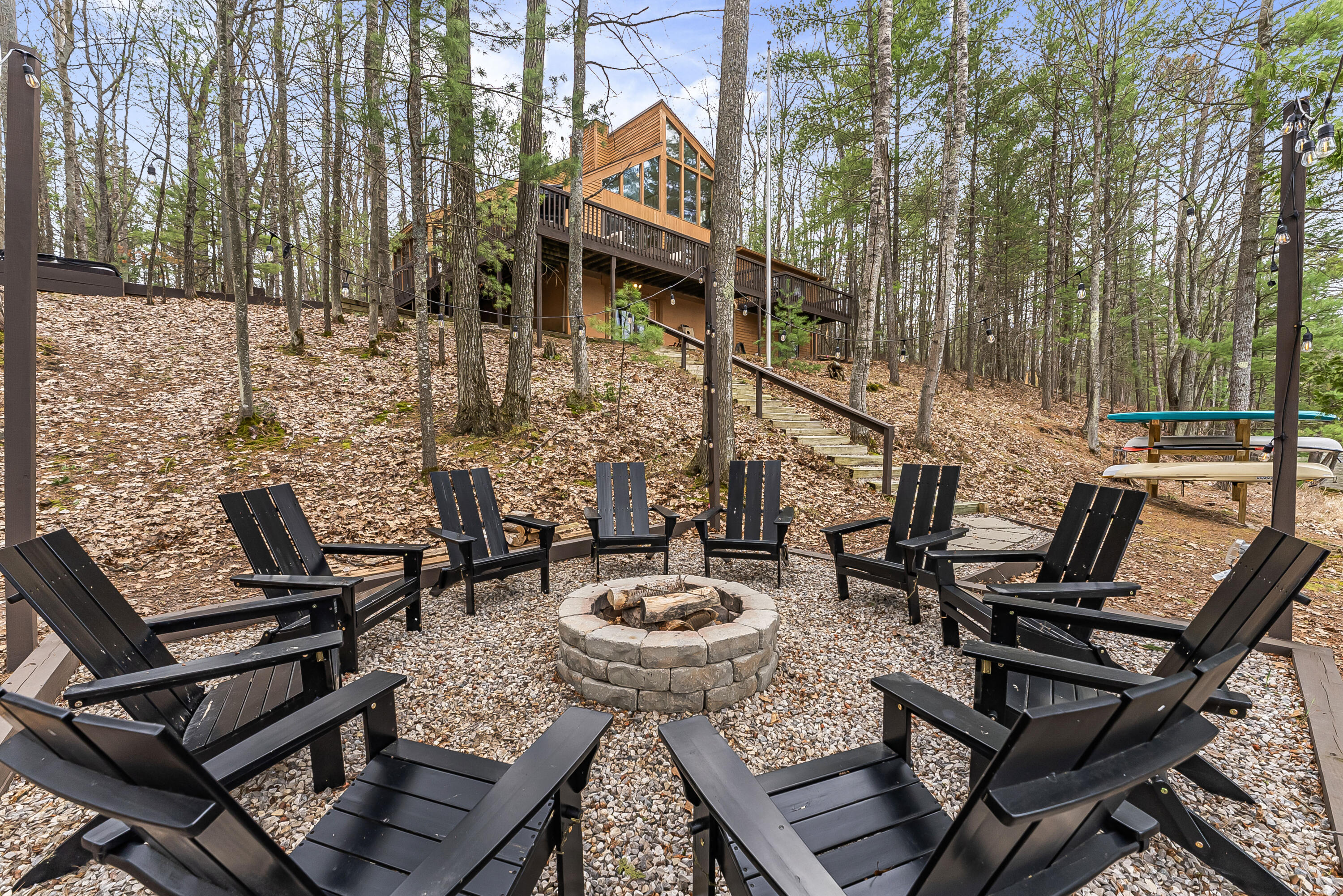 Traverse City, Michigan, 49696, United States, 4 Bedrooms Bedrooms, ,4 BathroomsBathrooms,Residential,Active,2043437
