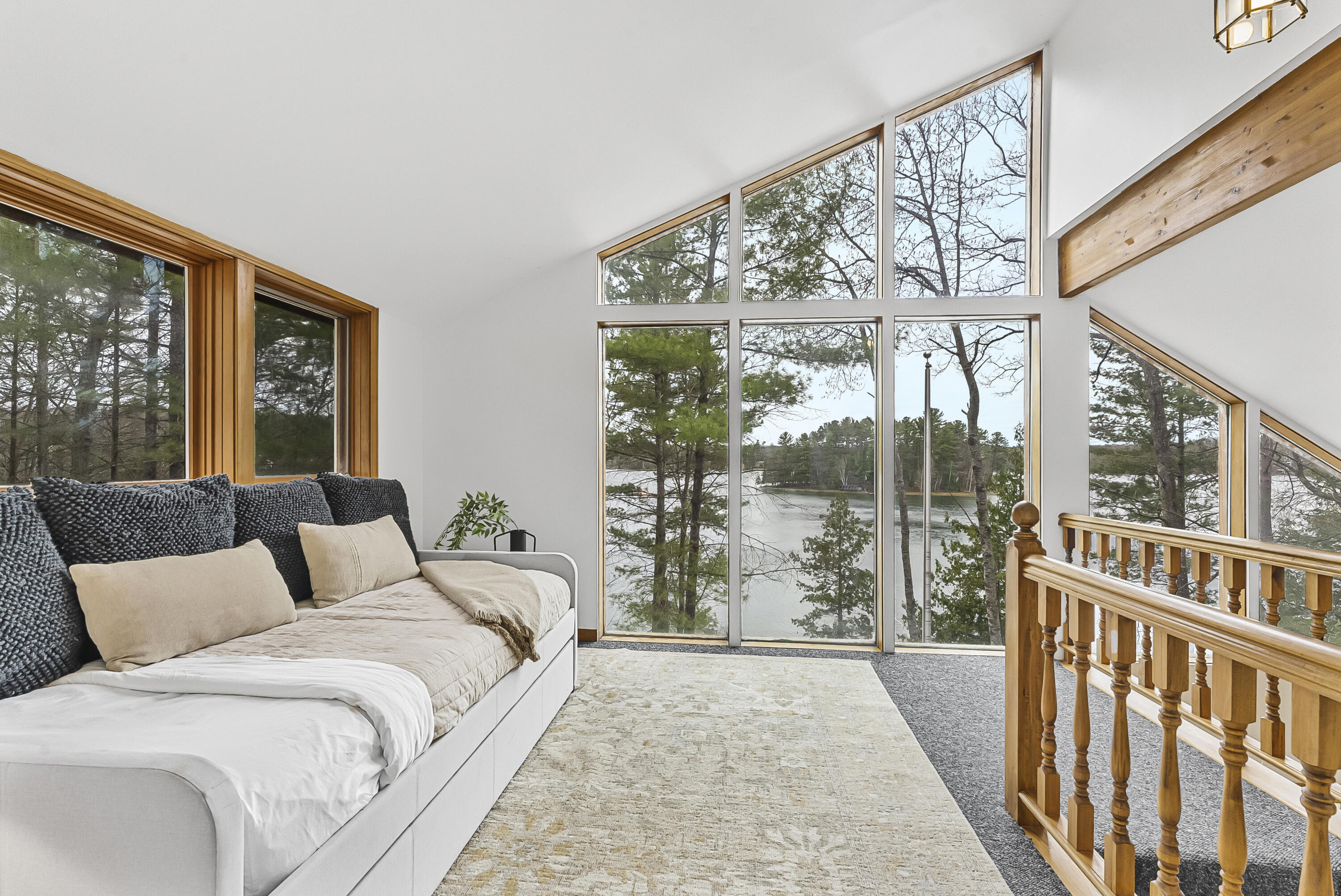 Traverse City, Michigan, 49696, United States, 4 Bedrooms Bedrooms, ,4 BathroomsBathrooms,Residential,Active,2043437