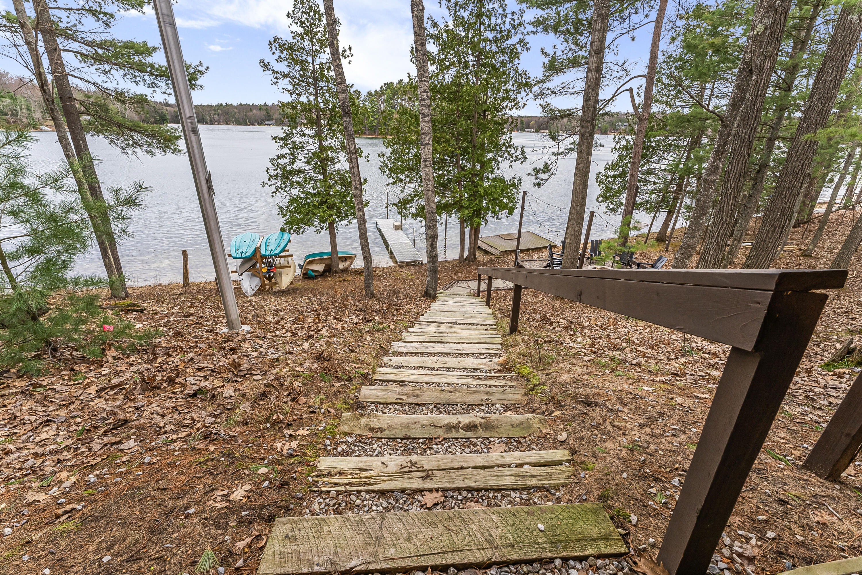 Traverse City, Michigan, 49696, United States, 4 Bedrooms Bedrooms, ,4 BathroomsBathrooms,Residential,Active,2043437