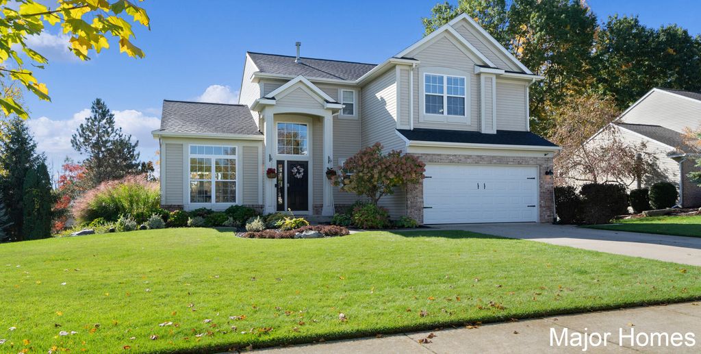 Photo of 6538 Cannon Farms Drive NE, Rockford, MI 49341 (MLS # 25054125)