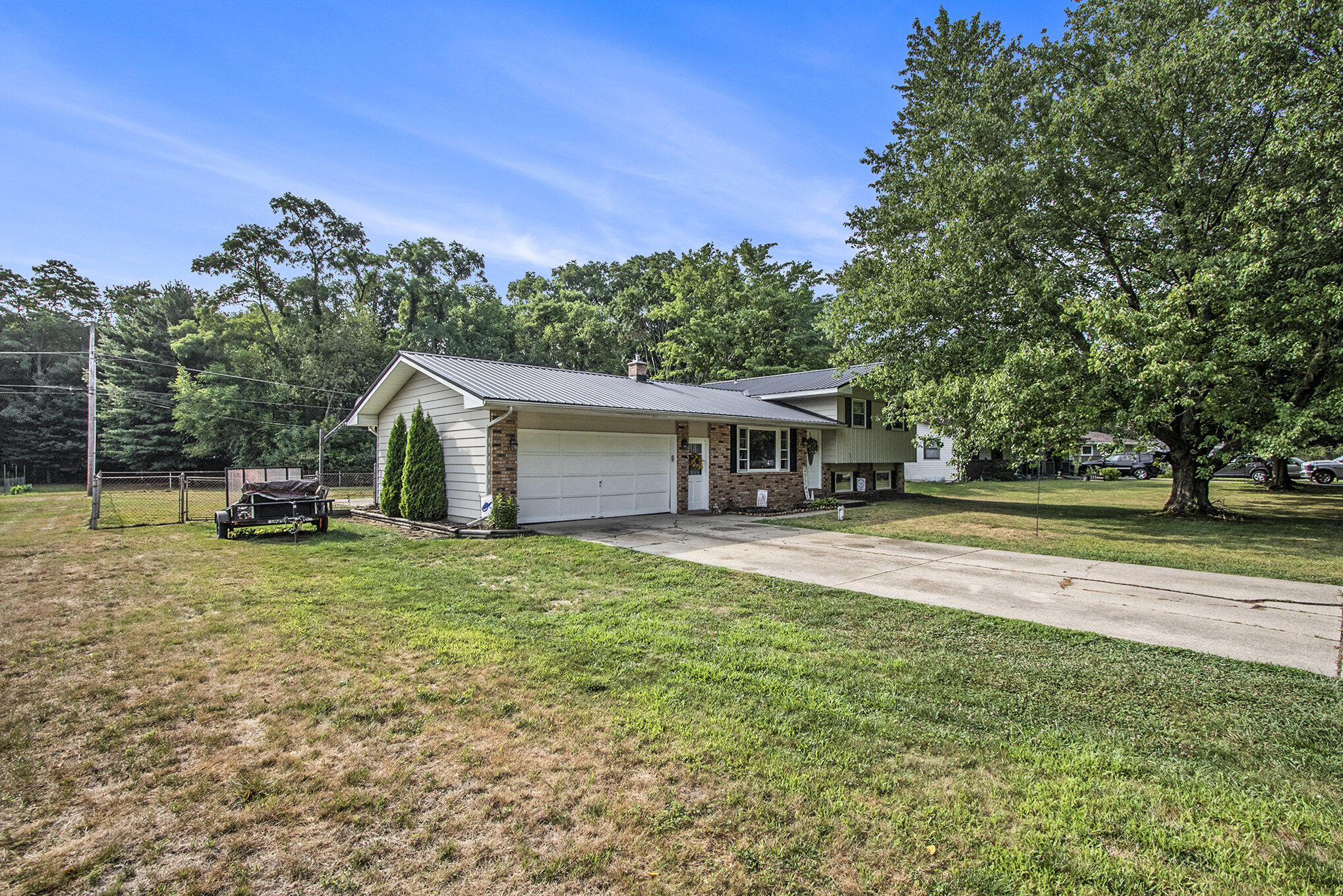 834 W Park Drive
