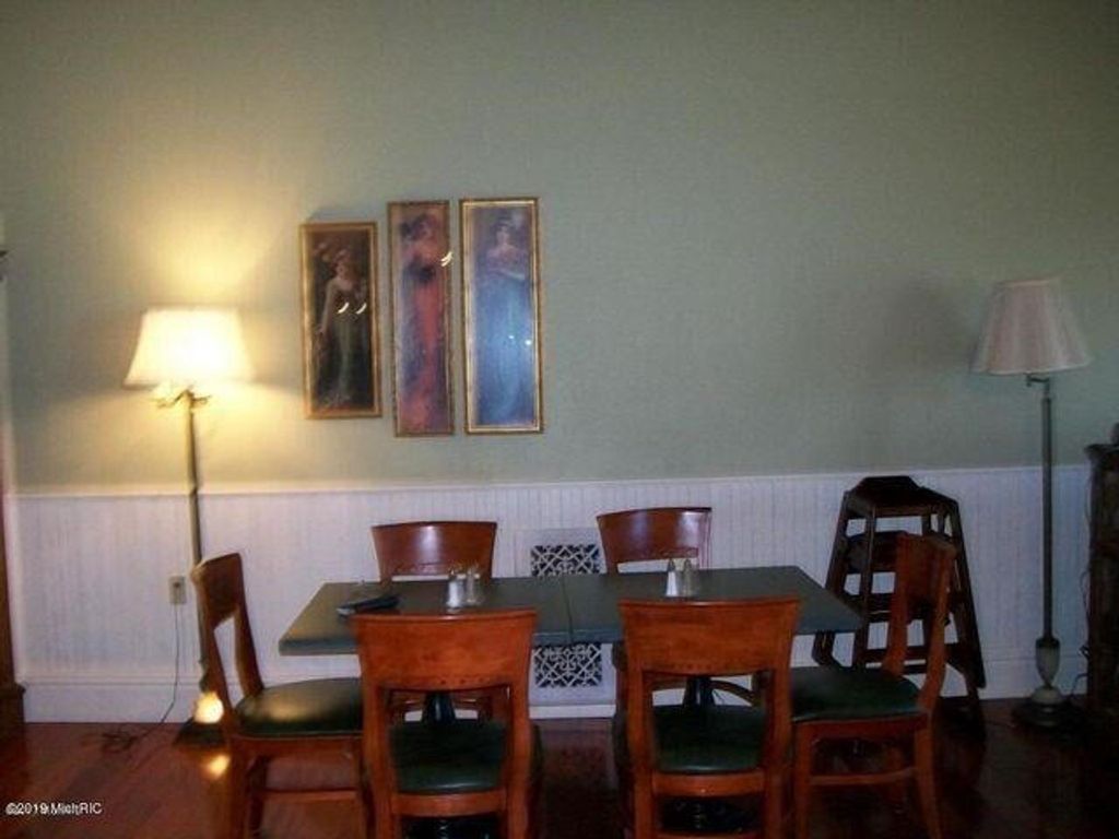 Photo of 104 E Main Street, Leroy, MI 49655 (MLS # 26005014)