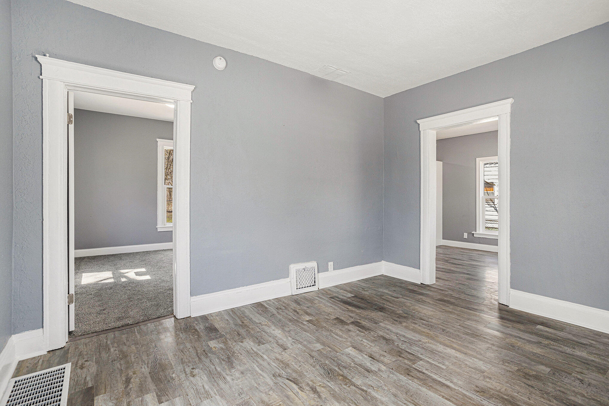 Battle Creek, Michigan 49037, United States, 2 Bedrooms Bedrooms, ,1 BathroomBathrooms,Residential,Pending,113267