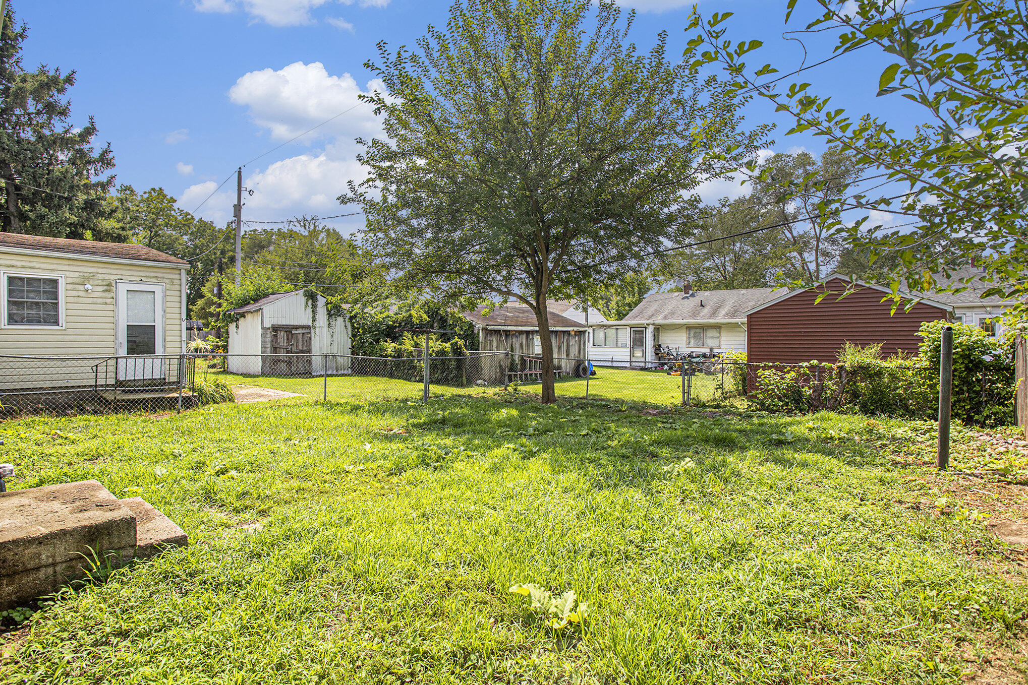 Battle Creek, Michigan 49015, United States, 2 Bedrooms Bedrooms, ,1 BathroomBathrooms,Residential,Pending,190009