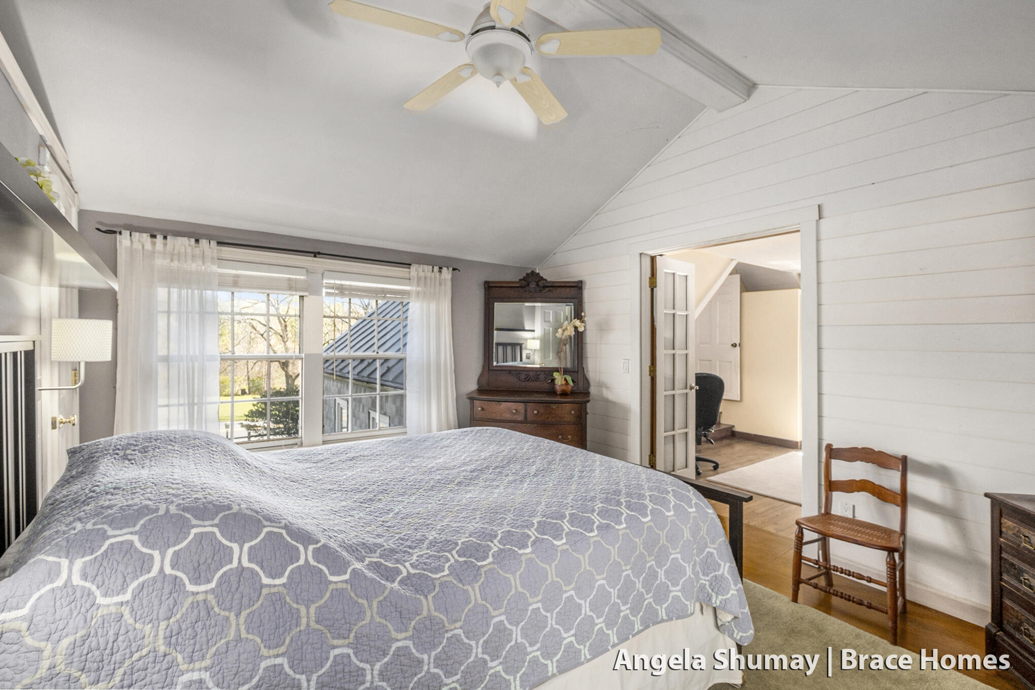 Grand Rapids, Michigan 49525, United States, 3 Bedrooms Bedrooms, ,2 BathroomsBathrooms,Residential,Pending,236744