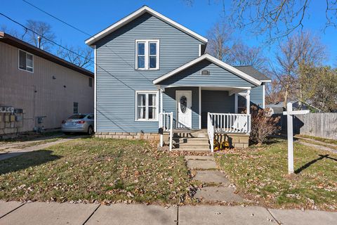 Photo of 508 S Farmer Street, Otsego, MI 49078 (MLS # 25058840)