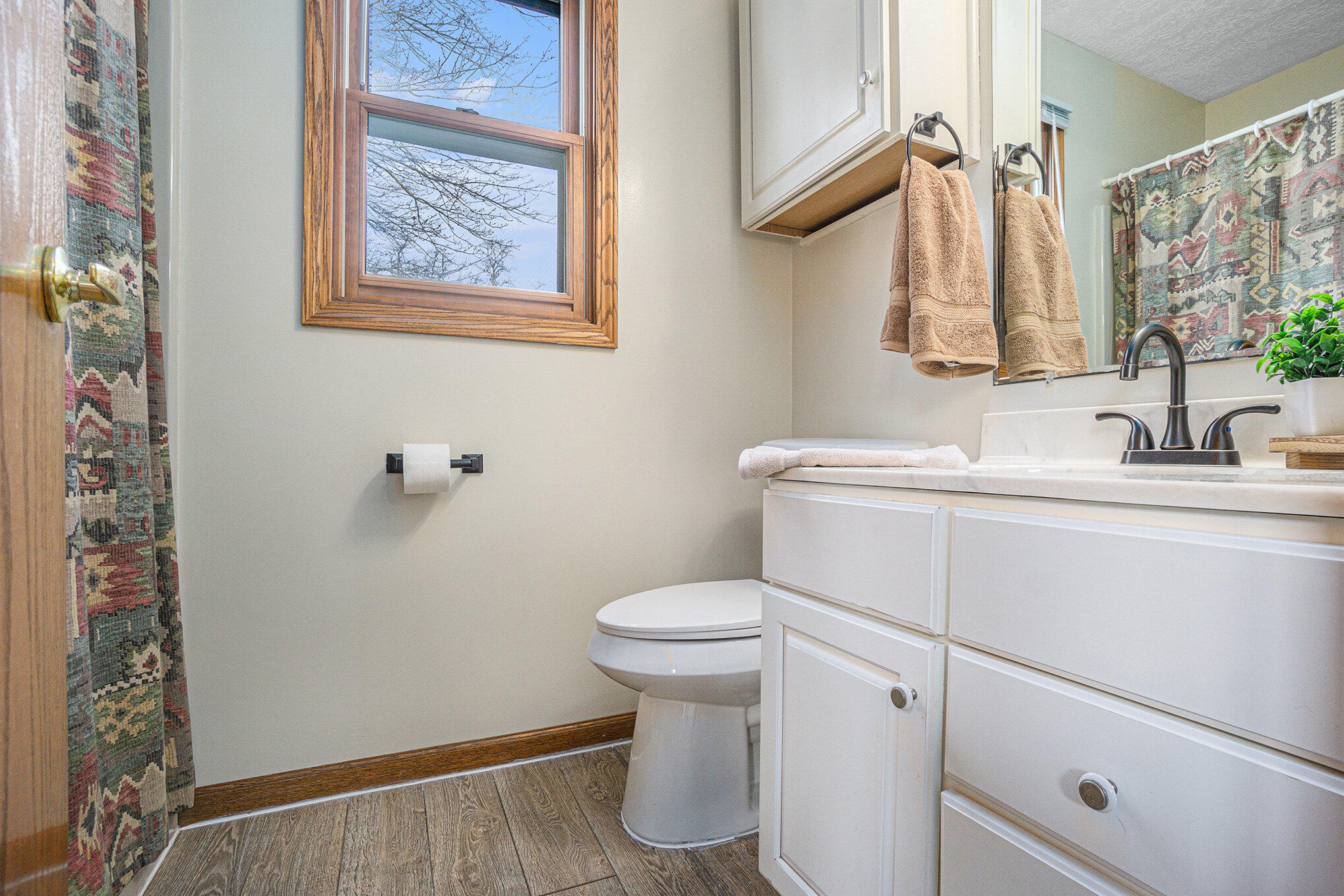 Kalamazoo, Michigan 49048, United States, 3 Bedrooms Bedrooms, ,3 BathroomsBathrooms,Residential,Pending,31694