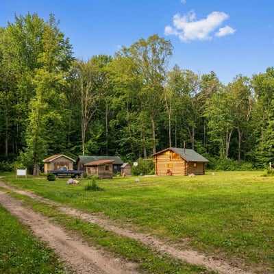 2994 N 6TH ST, WHITE CLOUD, MI 49349 - Image b9c73f0e39eb4ee062c5a54d34ca9bdf/1199704009