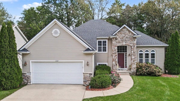 3209 JACOBS CIR, KALAMAZOO, MI 49009 - Image b9f6d9227ddcdd7eabce129c1cf9557f/1469998664