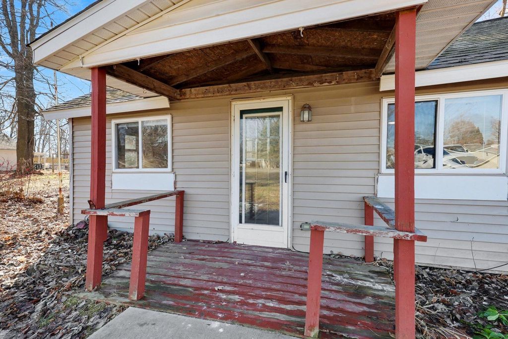 Photo of 9558 Belding Road NE, Rockford, MI 49341 (MLS # 26008205)