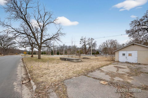Photo for 222 S Division Street