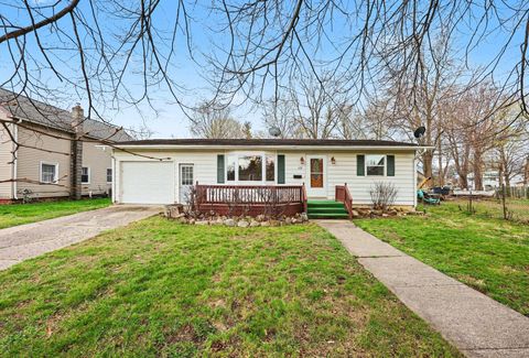Photo for 109 E Fulton Street