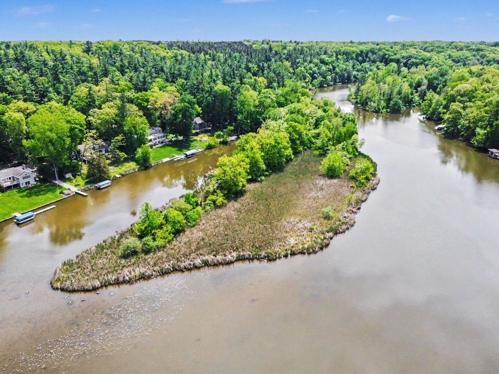 Photo of 1843 Timber Trail Drive SE, Ada, MI 49301 (MLS # 26025385)