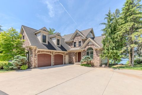 267 Glazier Road Chelsea MI 48118