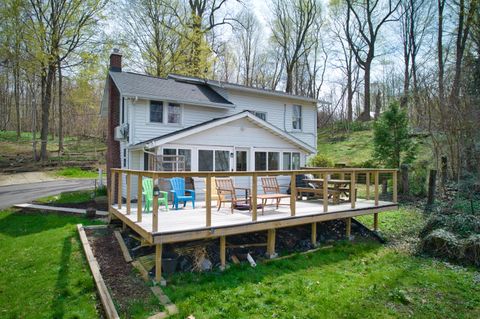 54879 Indian Lake Dowagiac MI 49047