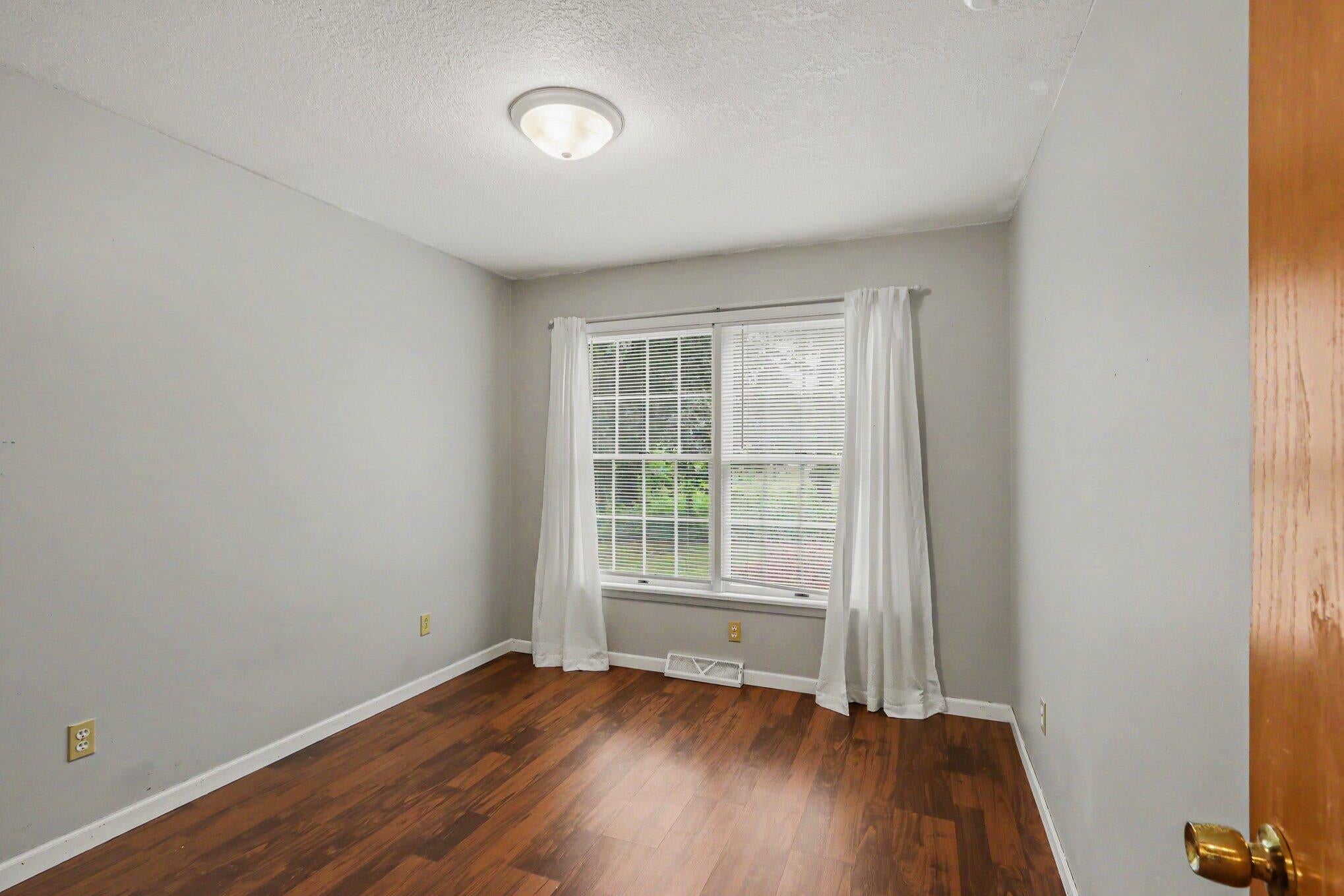 Listing 123