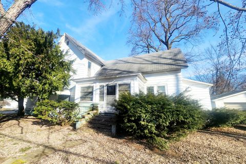 25 W South Street, Hartford, MI 49057 - MLS#: 25008806