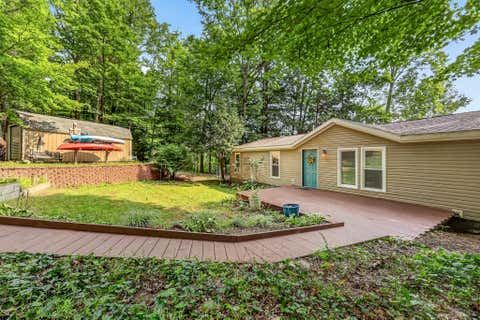 Photo of 7392 N Northern Drive, Pentwater, MI 49449 (MLS # 26043476)