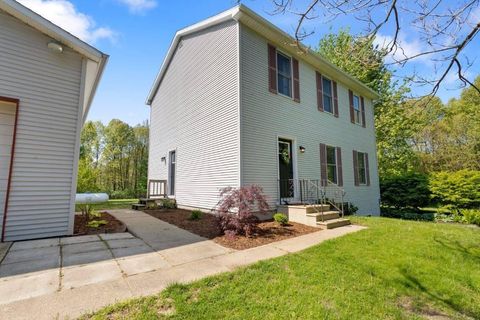 MLS: 25014674