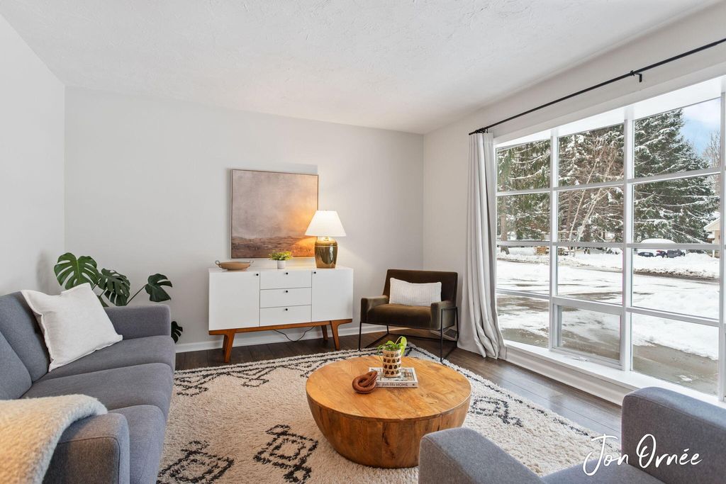 Photo of 645 Midway Avenue, Holland, MI 49423 (MLS # 25060656)