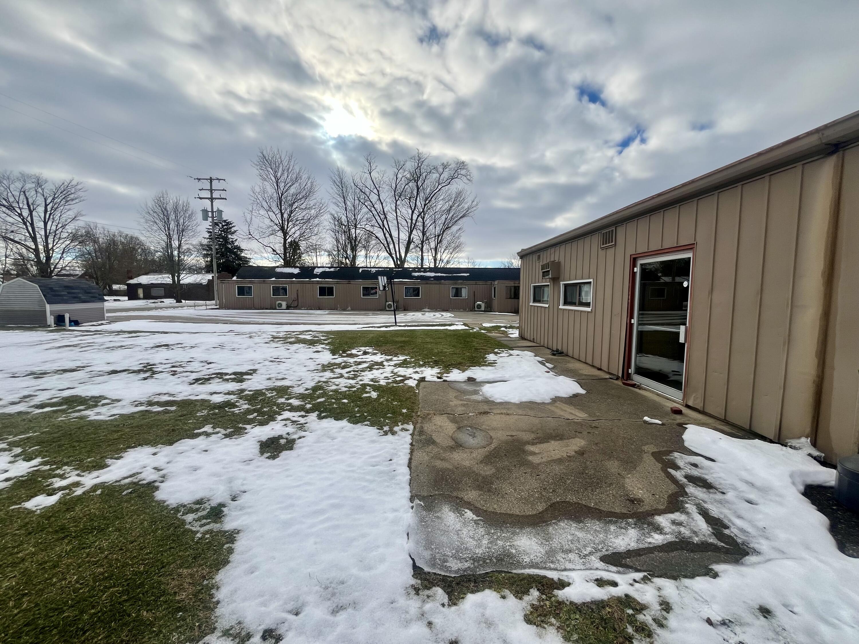 505 W Chicago Street