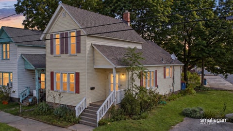 Photo for 550 Milwaukee Avenue NW